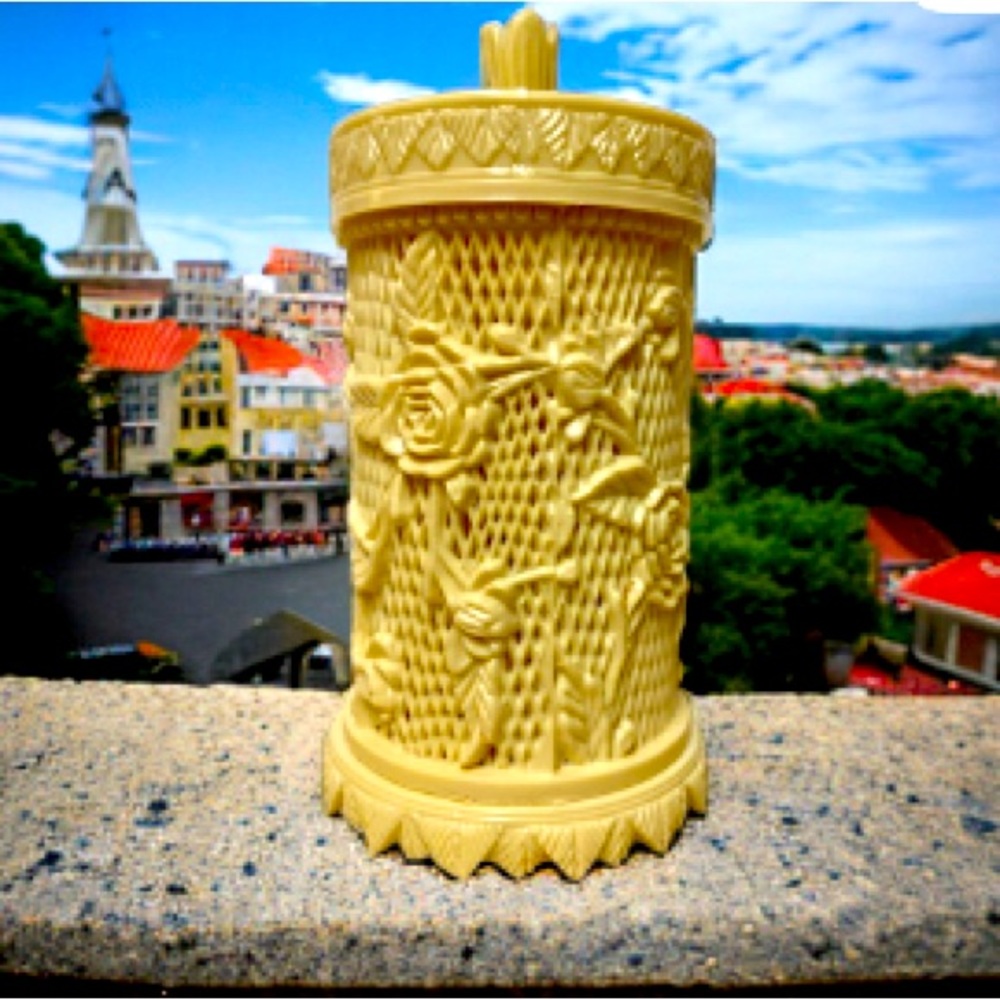 Cocktail Pick Fork Ornate
Celluloid Holder Rose Lattice